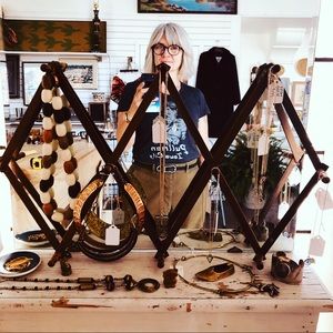 Meet your Posher, Mindi